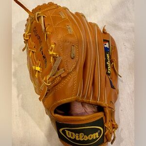 Vintage Wilson Barry Bond Model A2277 Left handed Baseball Glove / Mitt